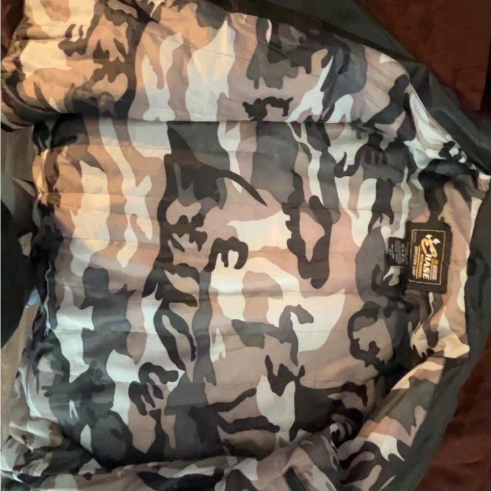 M&M's Black Racing Jacket - Picture 5 of 6